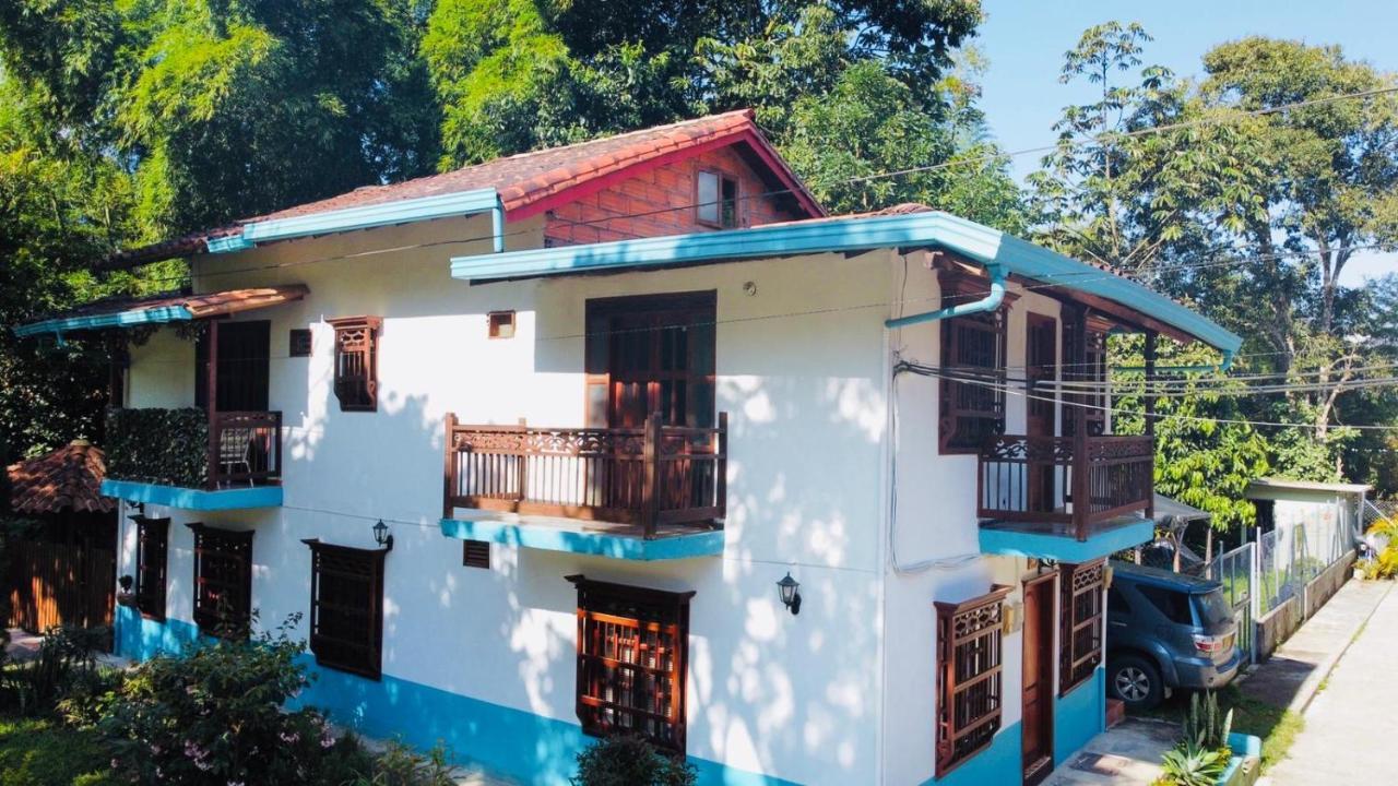 Casa Huespedes El Ensueno Hotel Jardin Buitenkant foto